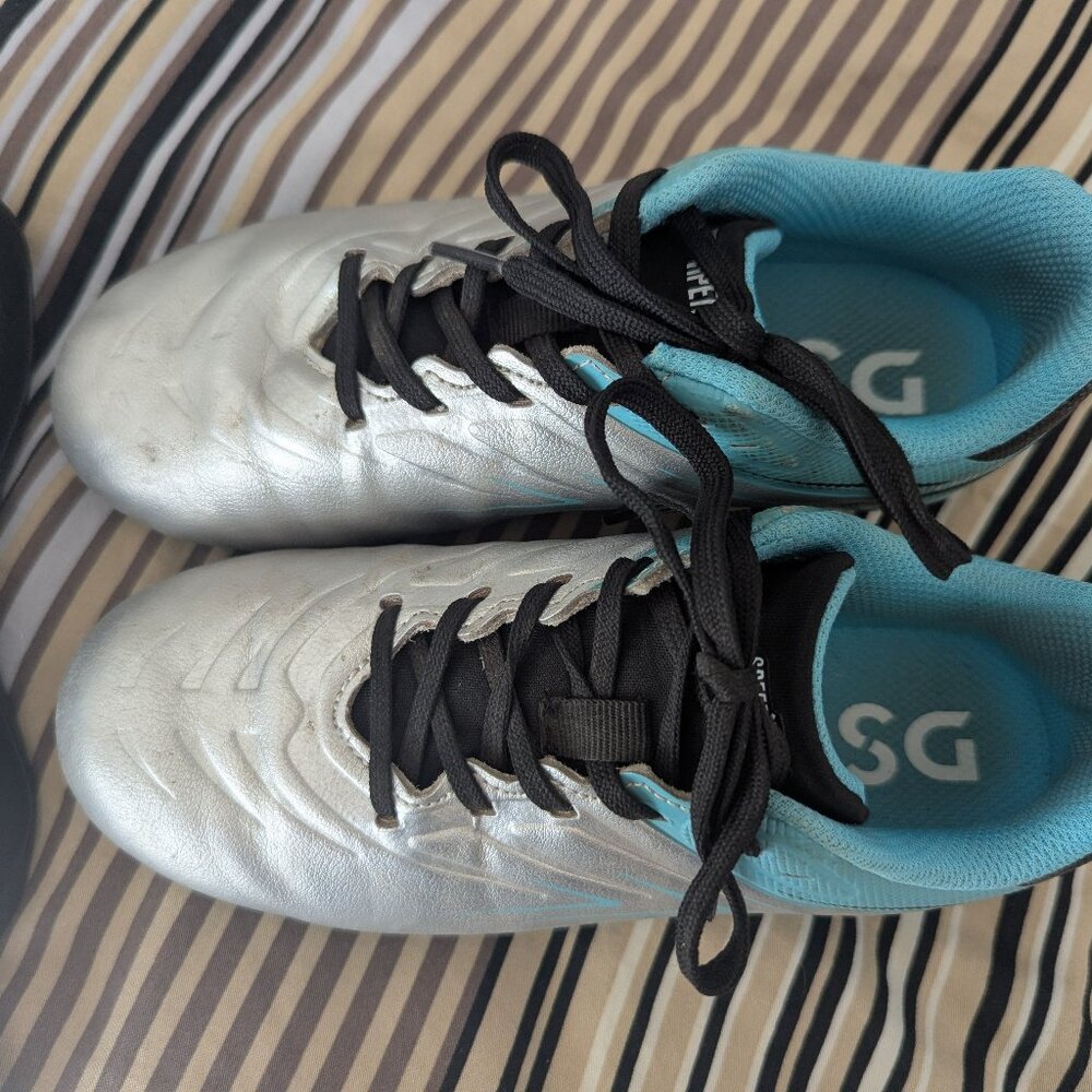 DSG Kids' Speed Viper Soccer Cleats Size 1
